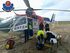  Los Servicios de Emergencia de Euskadi rescatan a una mujer en la playa de Zumaia